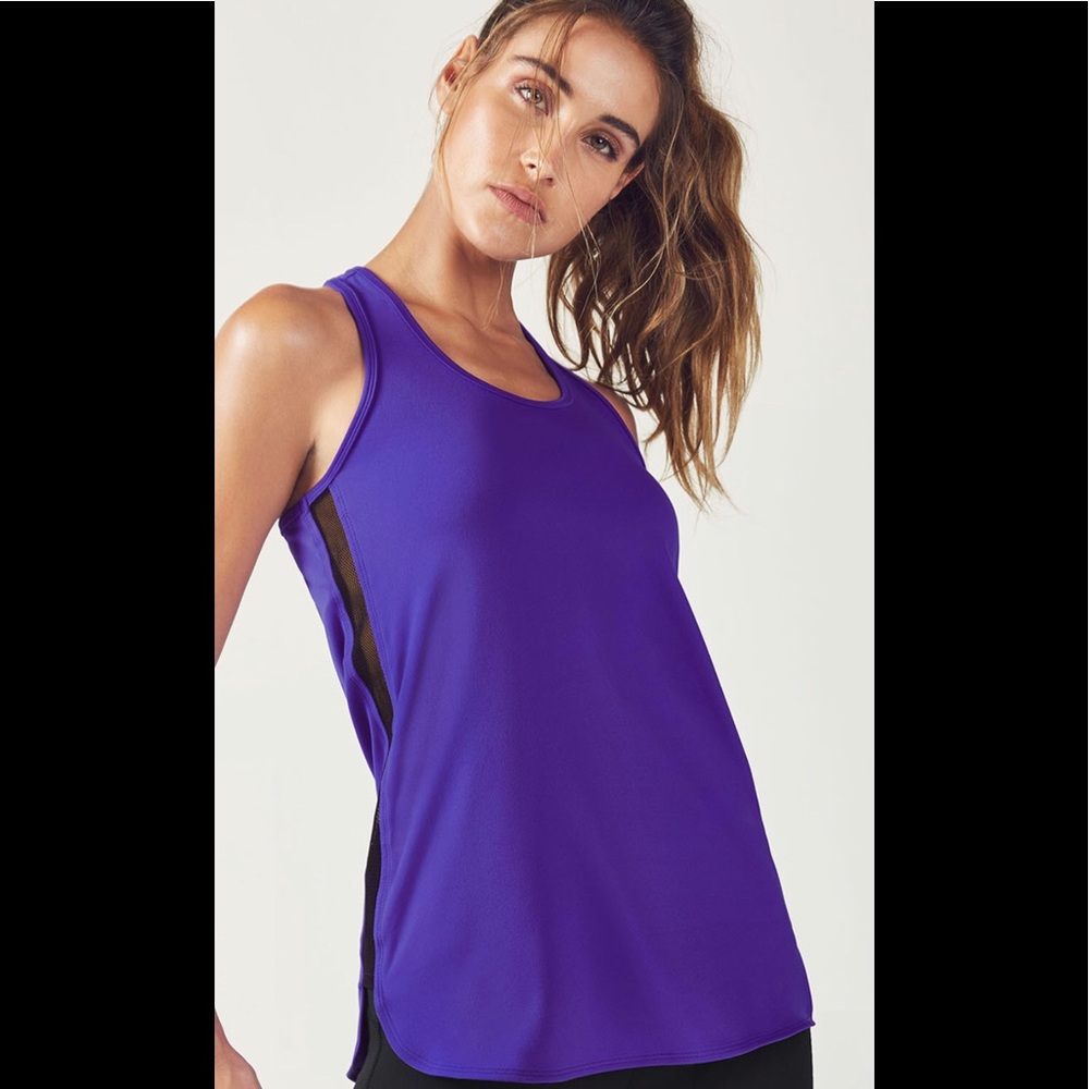 Fabletics Karlie tunic w/breathable mesh sides XS